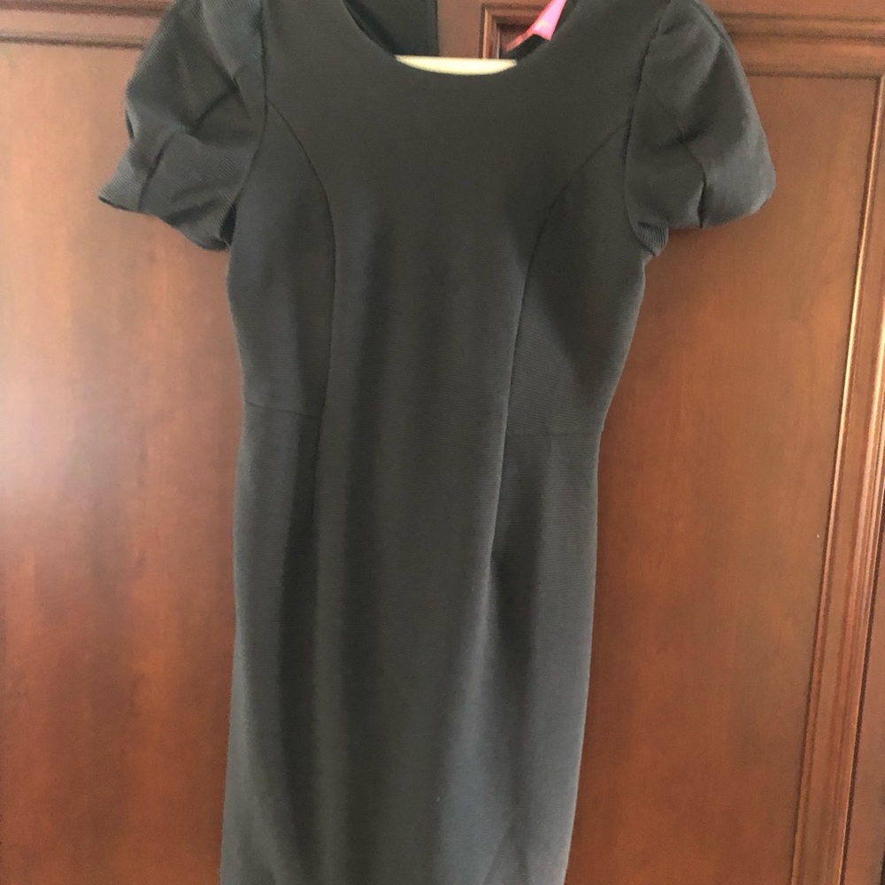 Lilly Pulitzer black knit dress-size 4